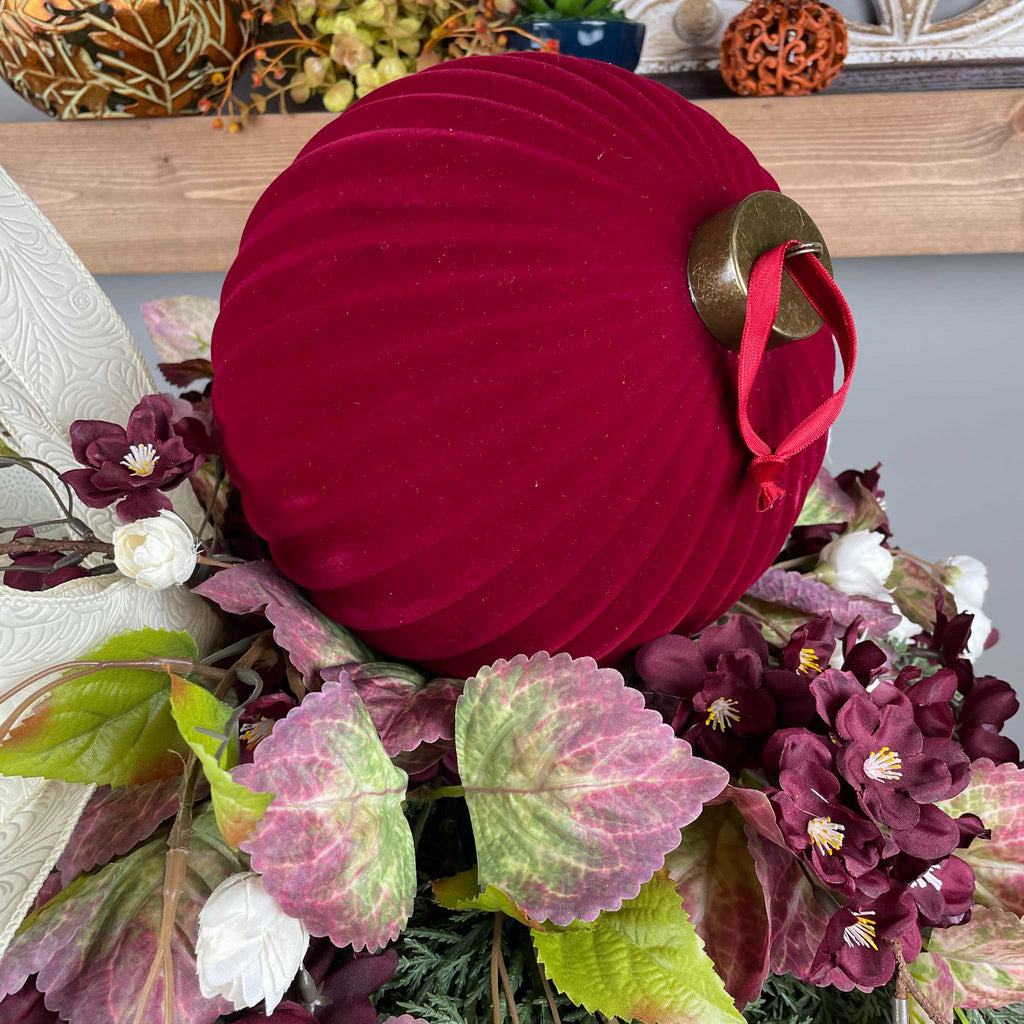 Multi Season Candlestick with Velvet Pumpkin Ornament & Lantern