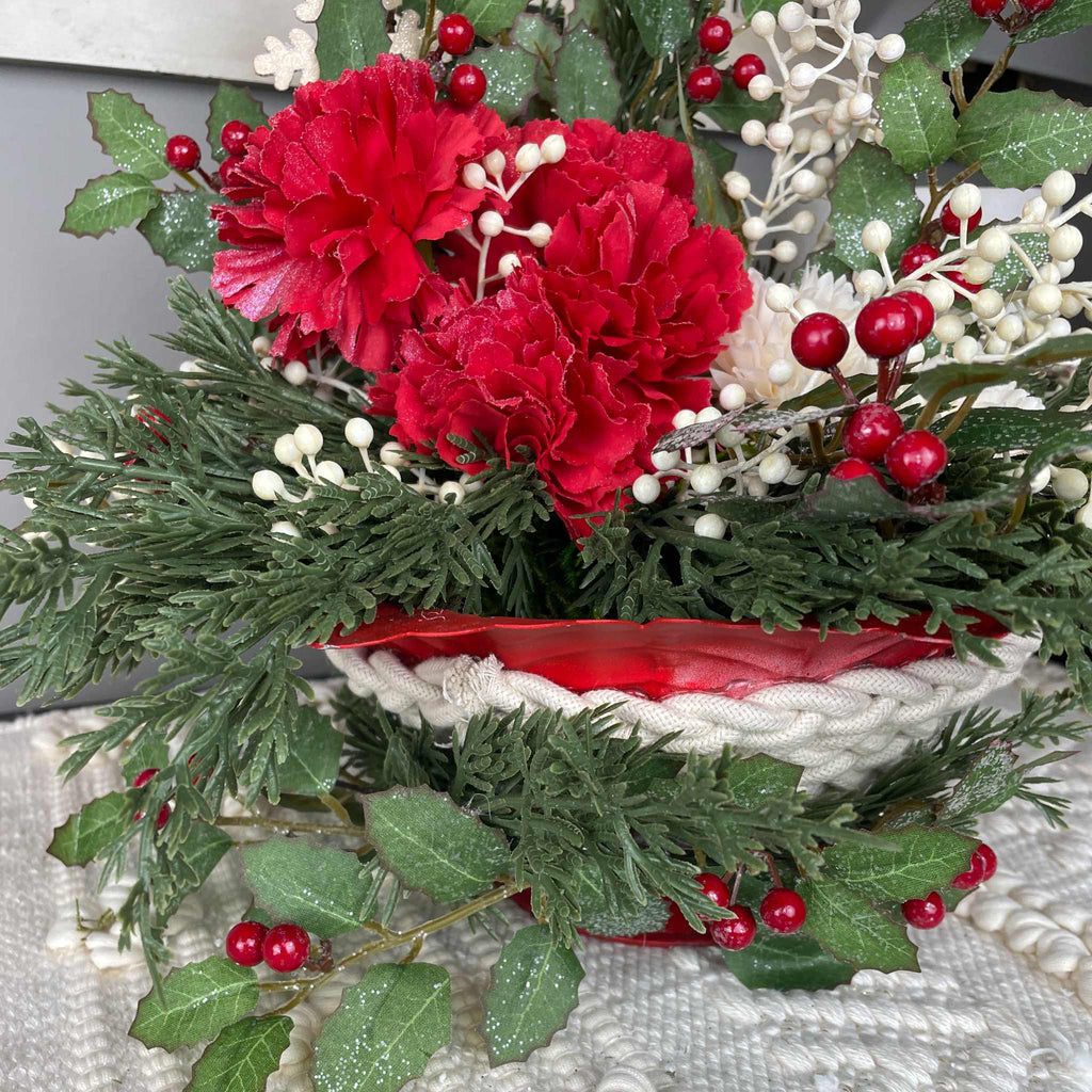 Red and Cream Christmas Centerpiece with Carnations and Macramé Bowl