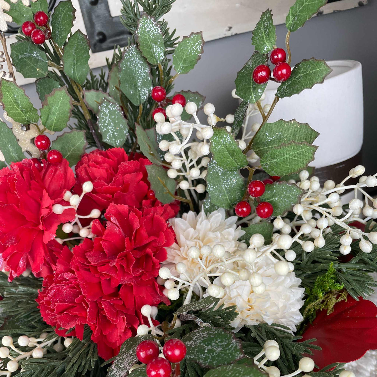 Red and Cream Christmas Centerpiece with Carnations and Macramé Bowl