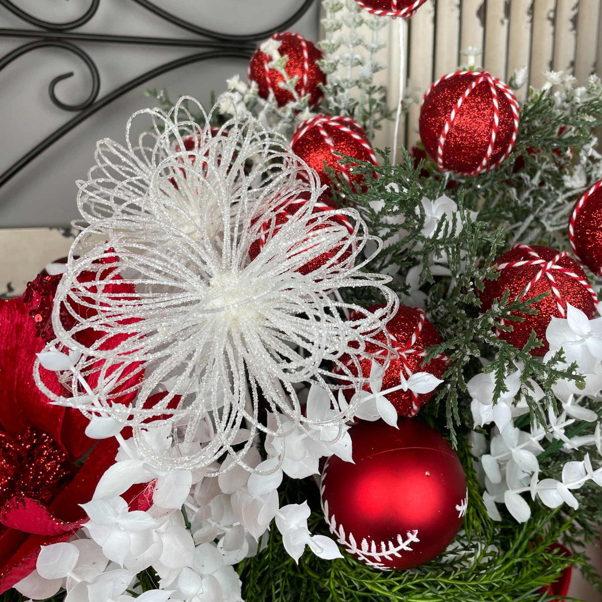 Christmas Centerpiece Santa Belt Basket Red Magnolia Arrangement