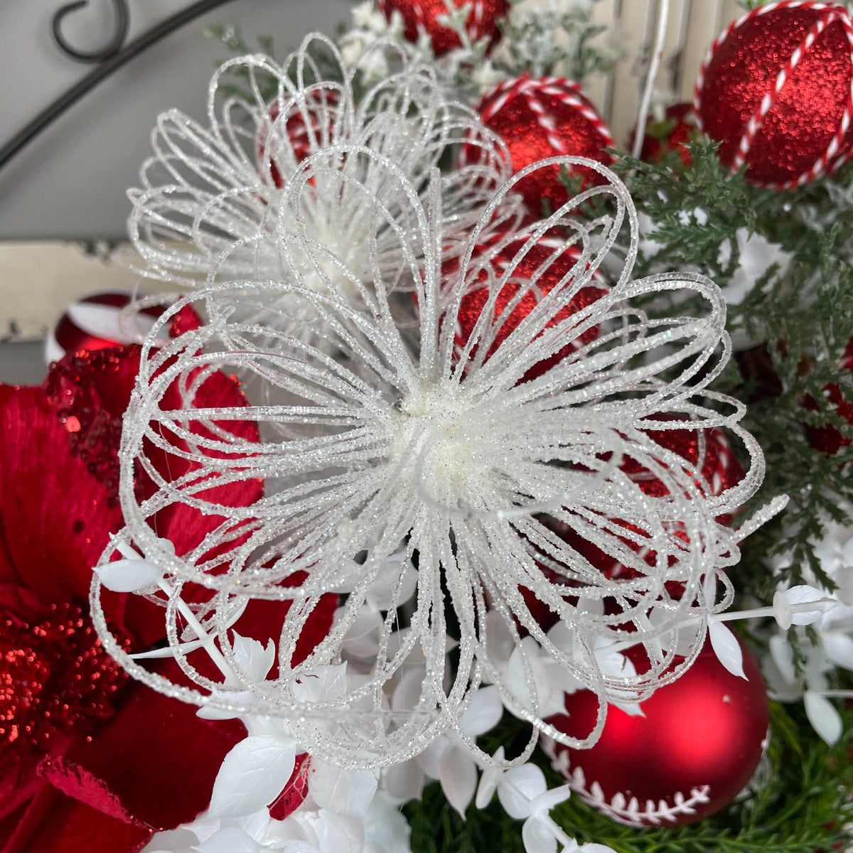 Christmas Centerpiece Santa Belt Basket Red Magnolia Arrangement
