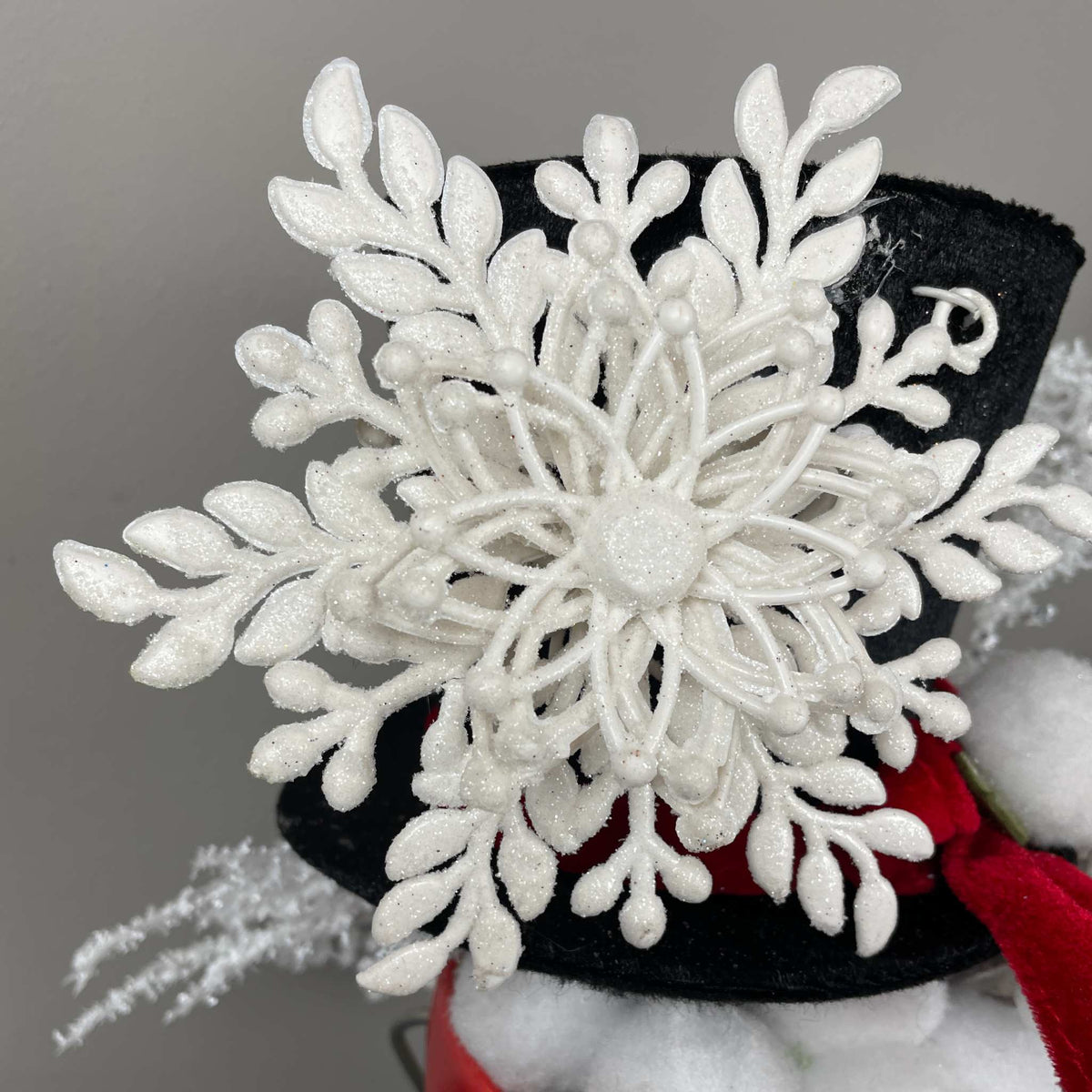 Snowman Christmas Mug Arrangement with Black Top Hat & Snowflake