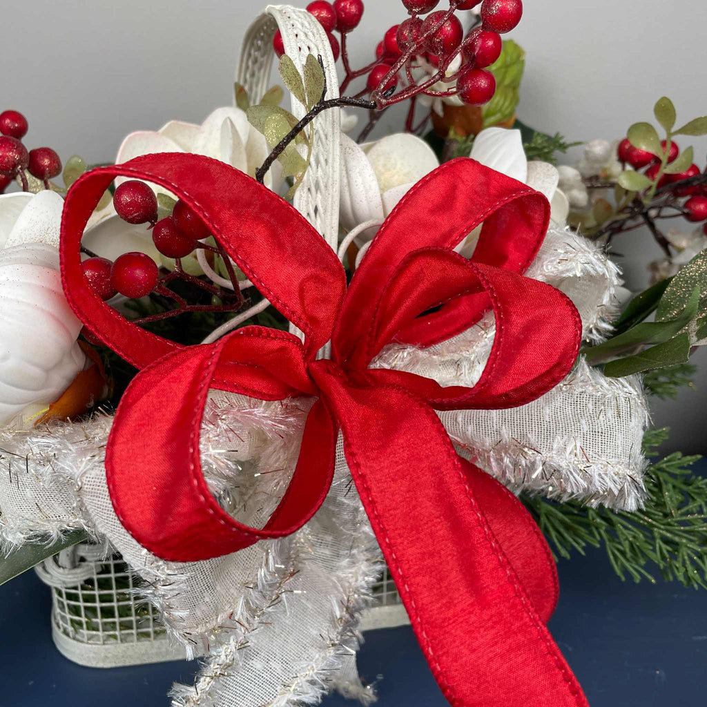Christmas Floral Centerpiece Cream Basket Red Berries Magnolia Winter