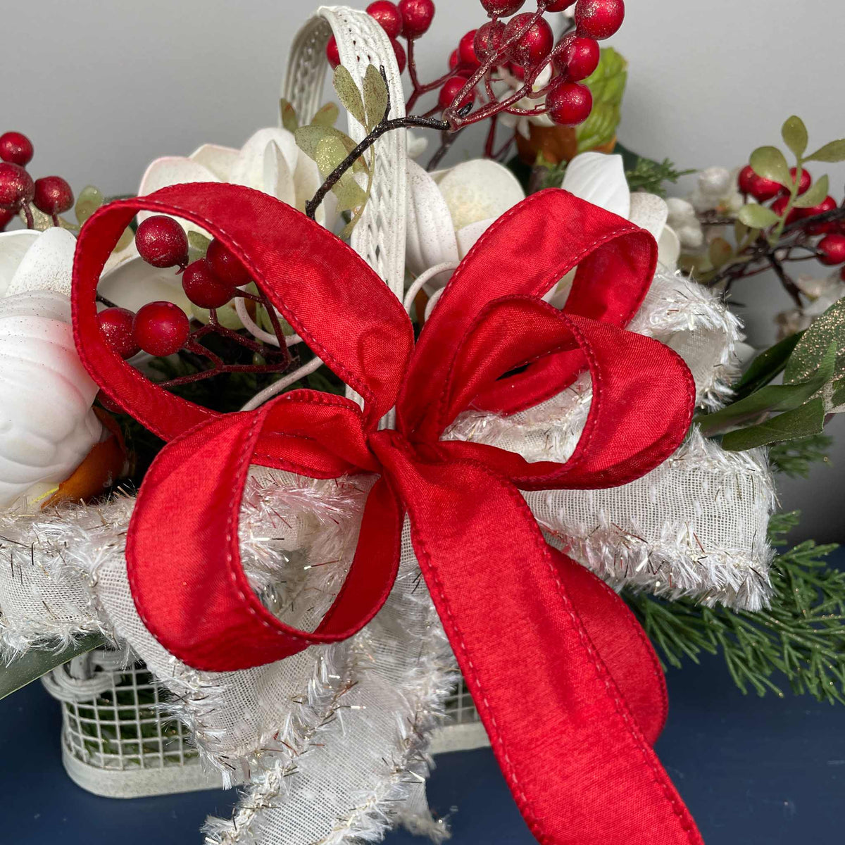 Christmas Floral Centerpiece Cream Basket Red Berries Magnolia Winter