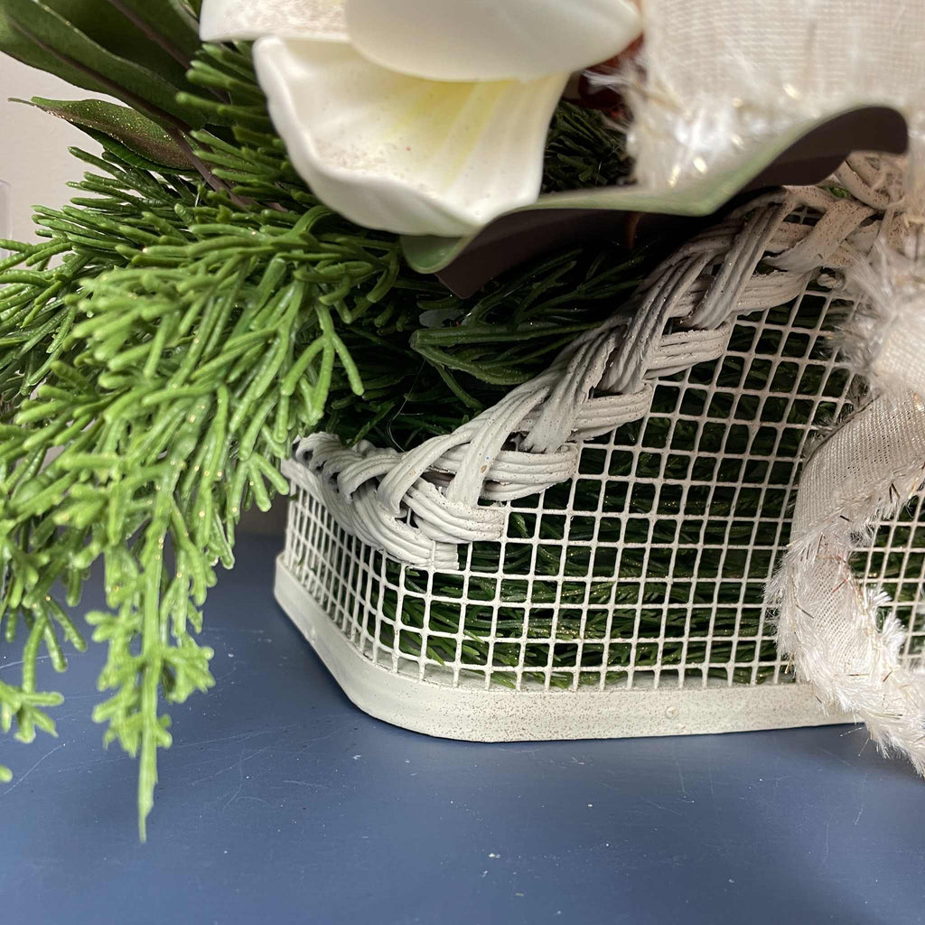 Christmas Floral Centerpiece Cream Basket Red Berries Magnolia Winter
