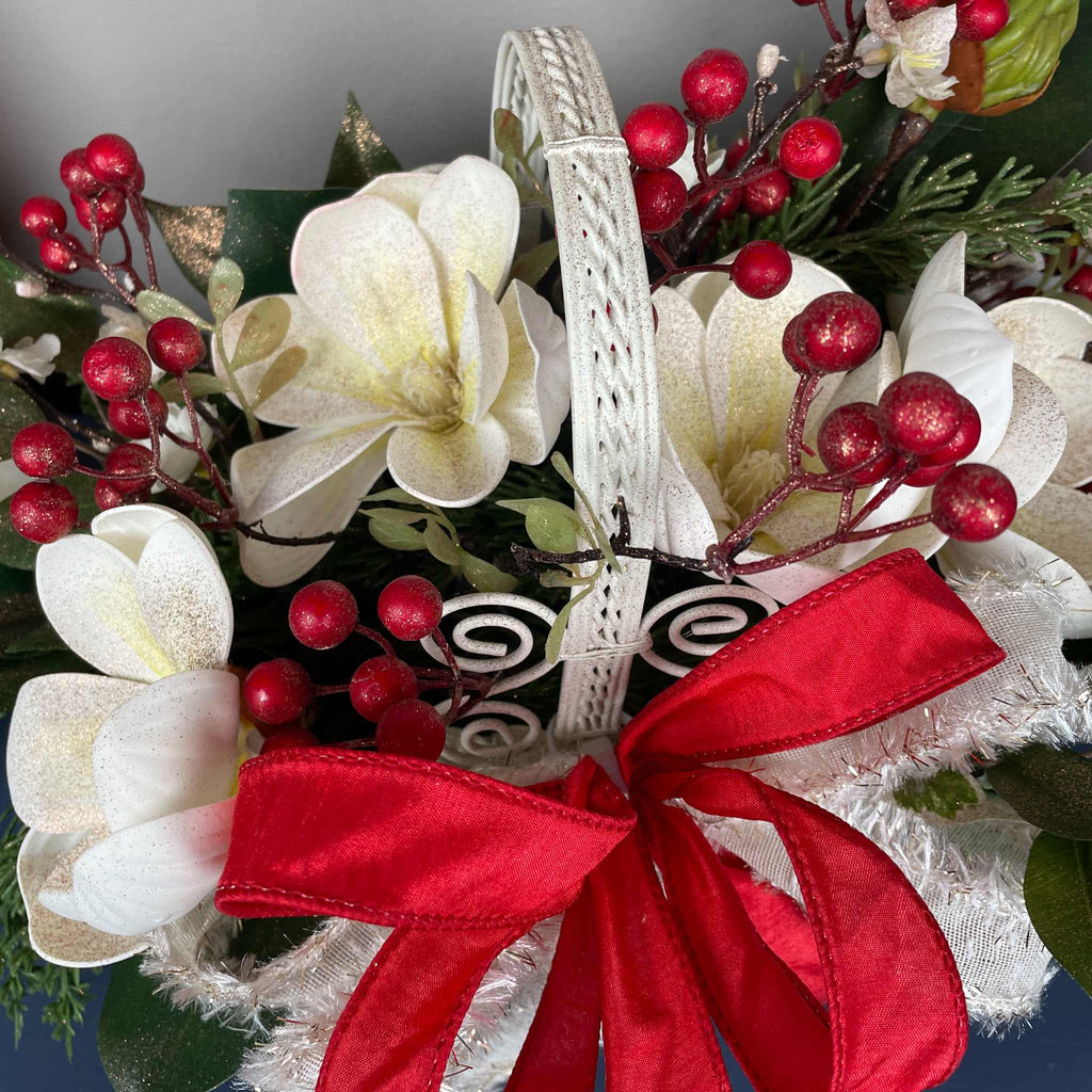 Christmas Floral Centerpiece Cream Basket Red Berries Magnolia Winter