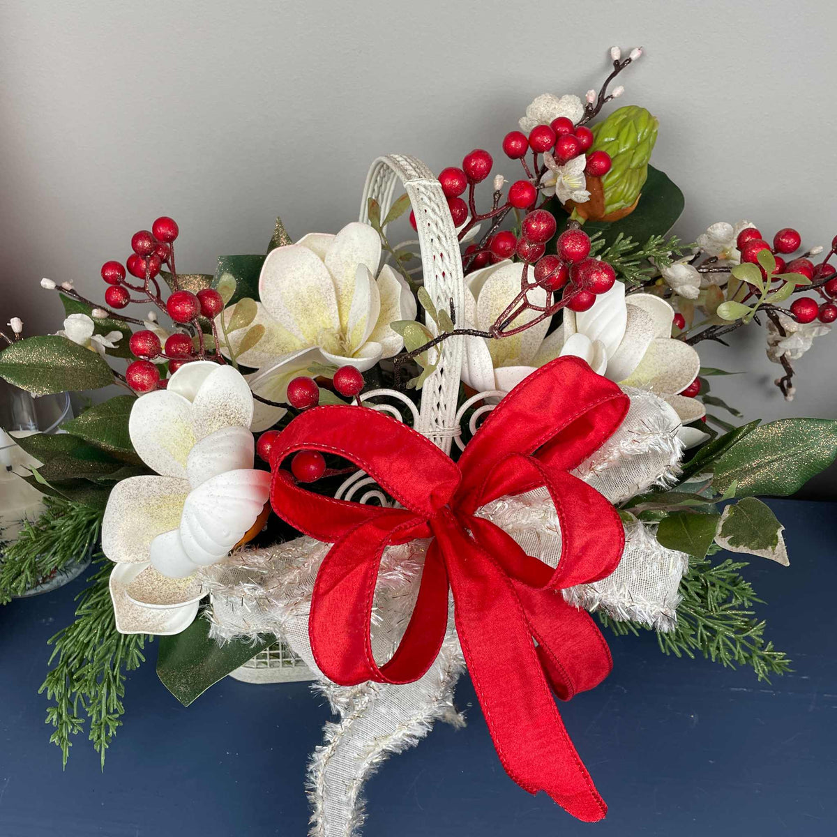 Christmas Floral Centerpiece Cream Basket Red Berries Magnolia Winter